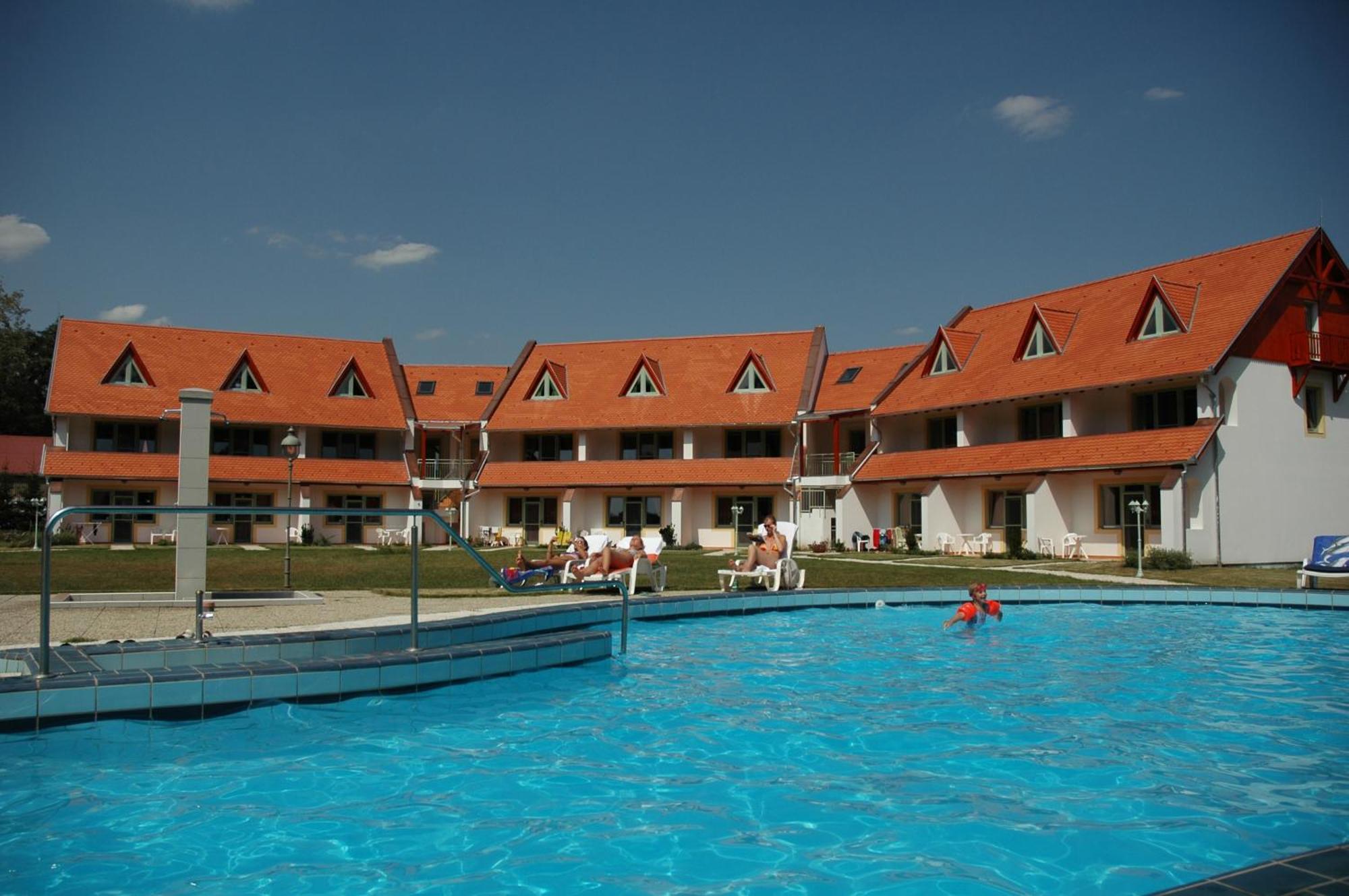 Abbazia Country Club Otel Nemesnép Dış mekan fotoğraf